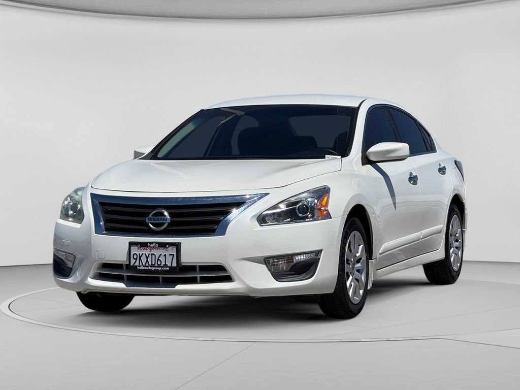 Used 2014 Nissan Altima 2.5 S w/ Display Audio Package FWD image 6