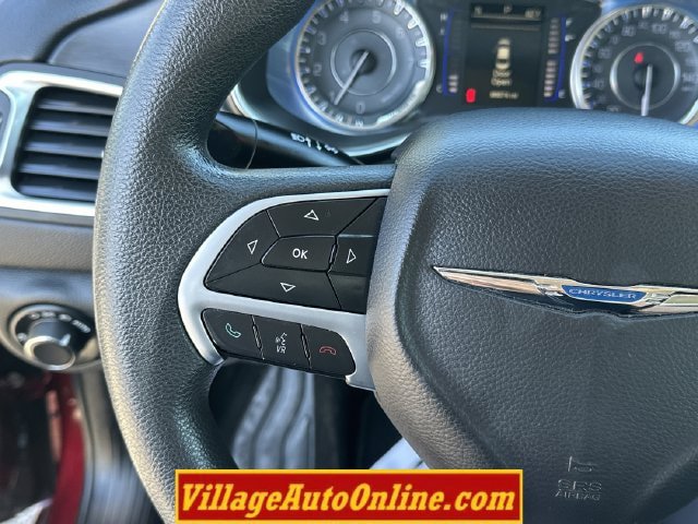 Used 2016 Chrysler 200 Limited FWD image 22