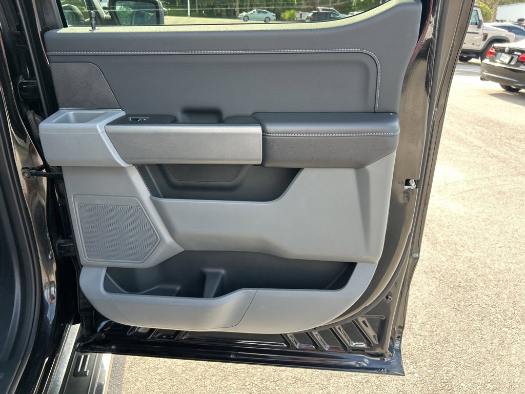 Used 2025 Ford F150 XLT w/ Equipment Group 301A Standard RWD image 44