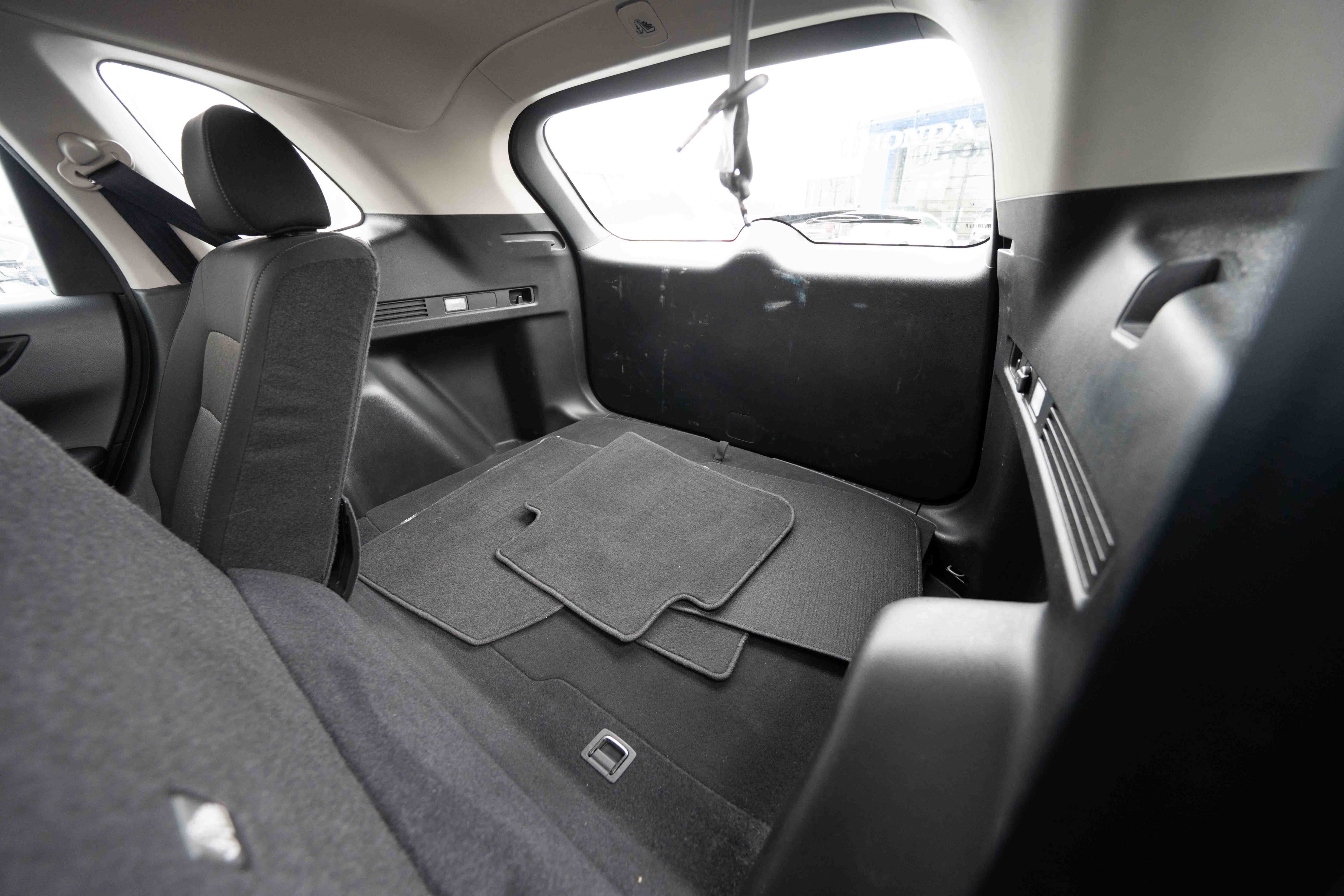 Used 2024 Honda CR-V LX image 24