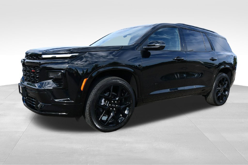 Used 2026 Chevrolet Traverse RS AWD/4WD image 2