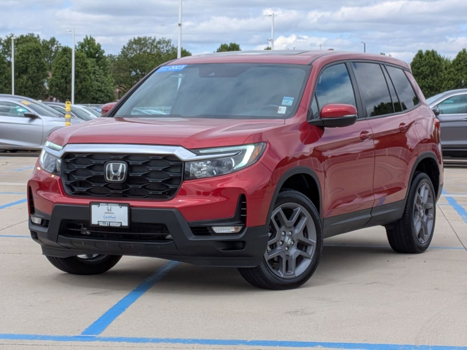 Used 2023 Honda Passport EX-L image 2