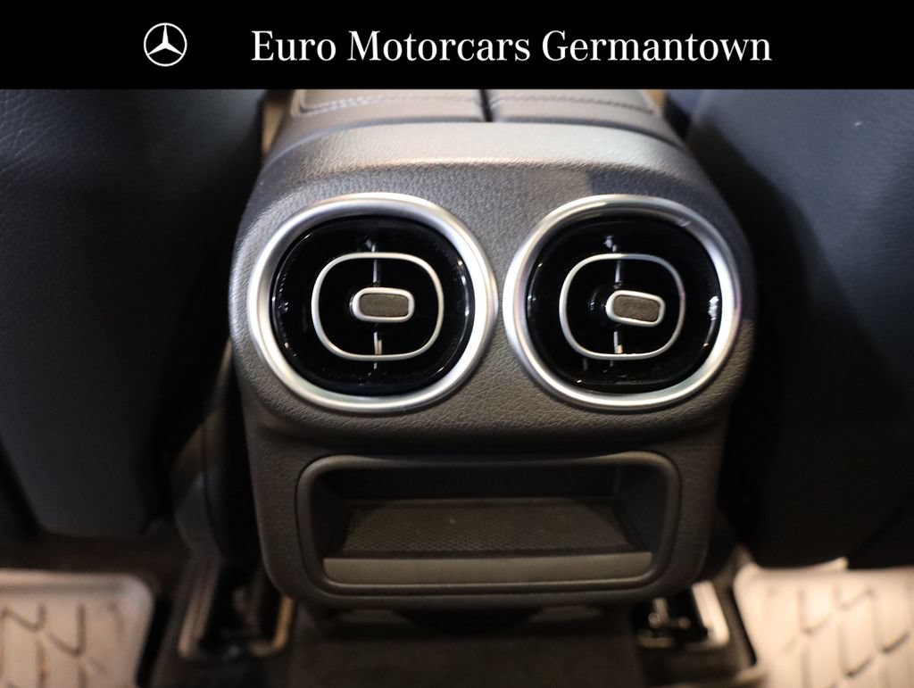 Certified 2026 Mercedes-Benz GLC 300 4MATIC image 50