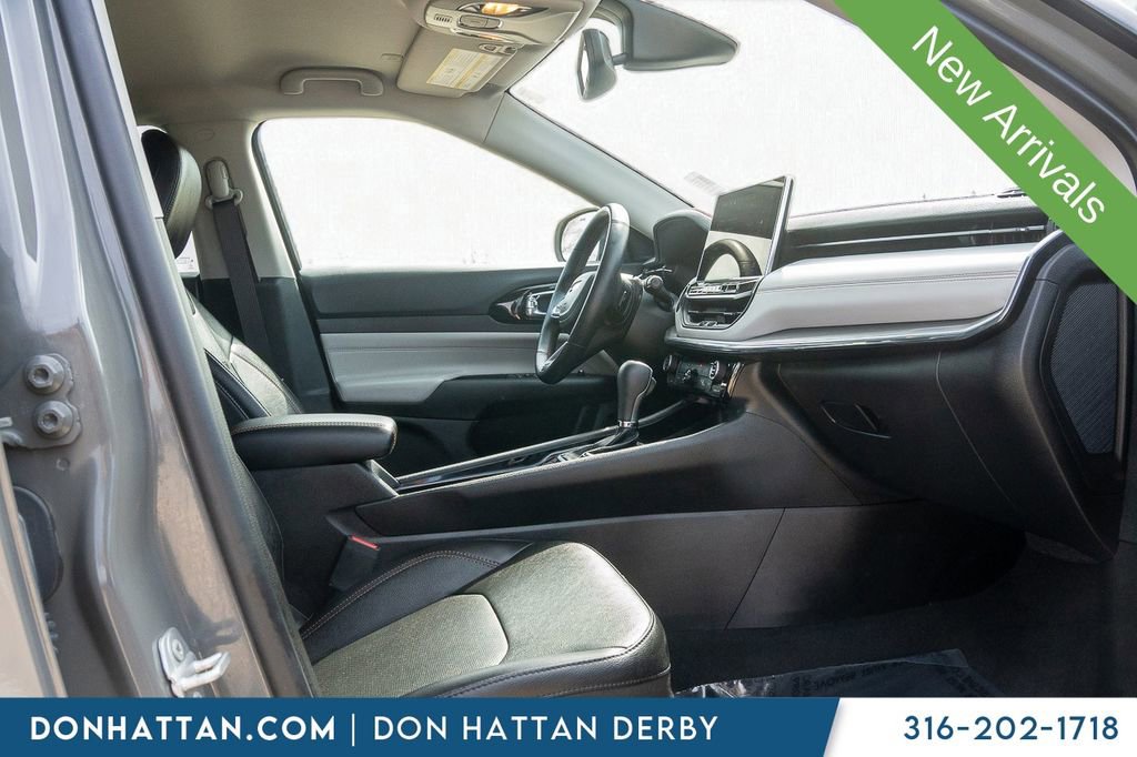 Used 2022 Jeep Compass Limited image 22