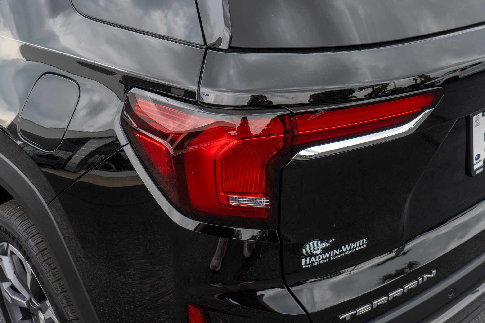 New 2027 GMC Terrain Elevation w/ Elevation Premium Package FWD image 10