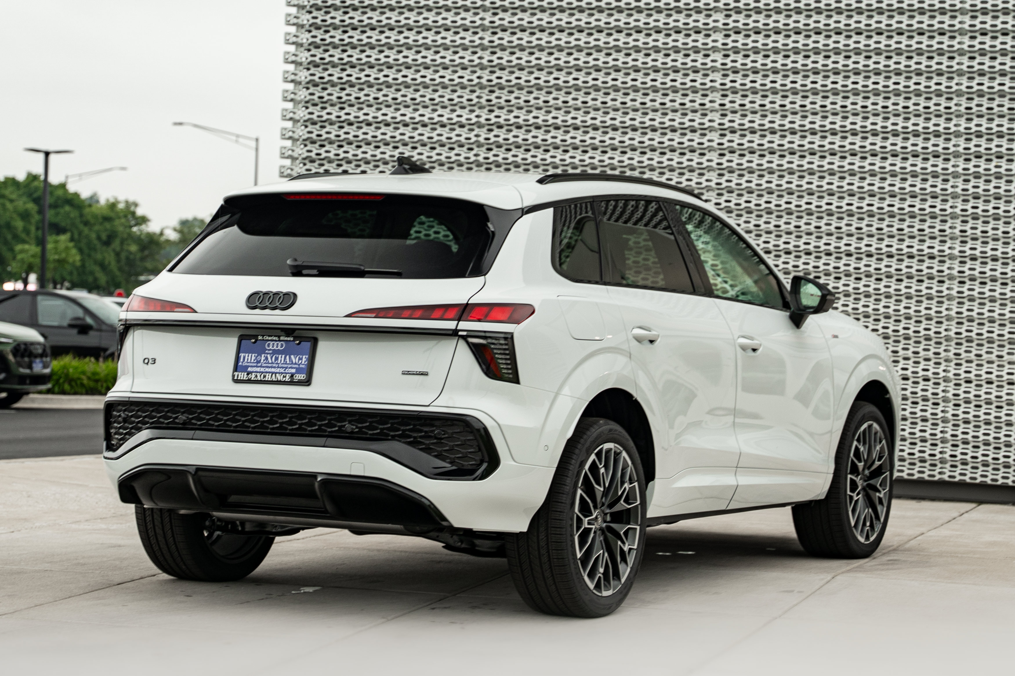New 2026 Audi Q3 quattro 2.0T AWD/4WD image 4