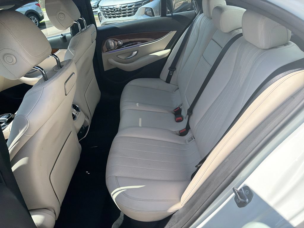 Used 2018 Mercedes-Benz E 300 image 20