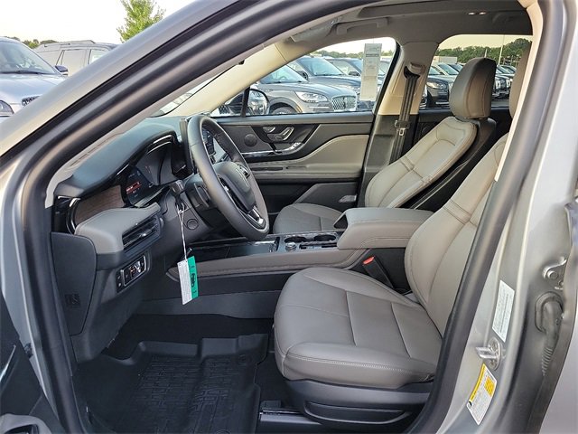 New 2024 Lincoln Corsair Grand Touring w/ Equipment Group 301A image 6