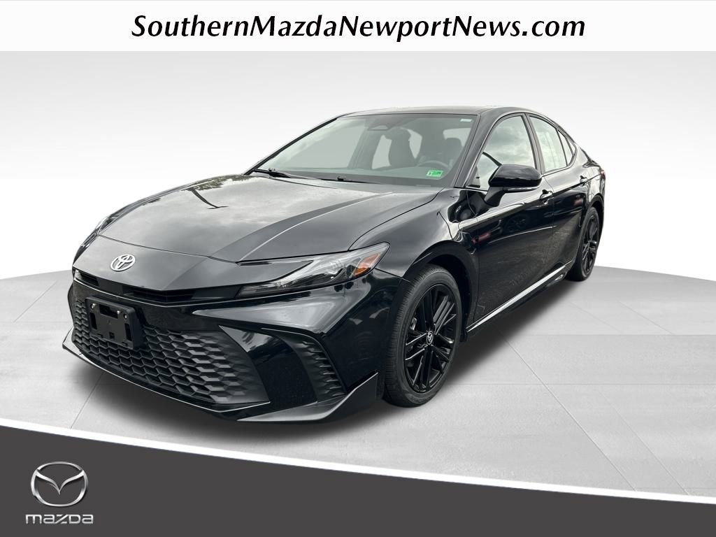 Used 2025 Toyota Camry SE