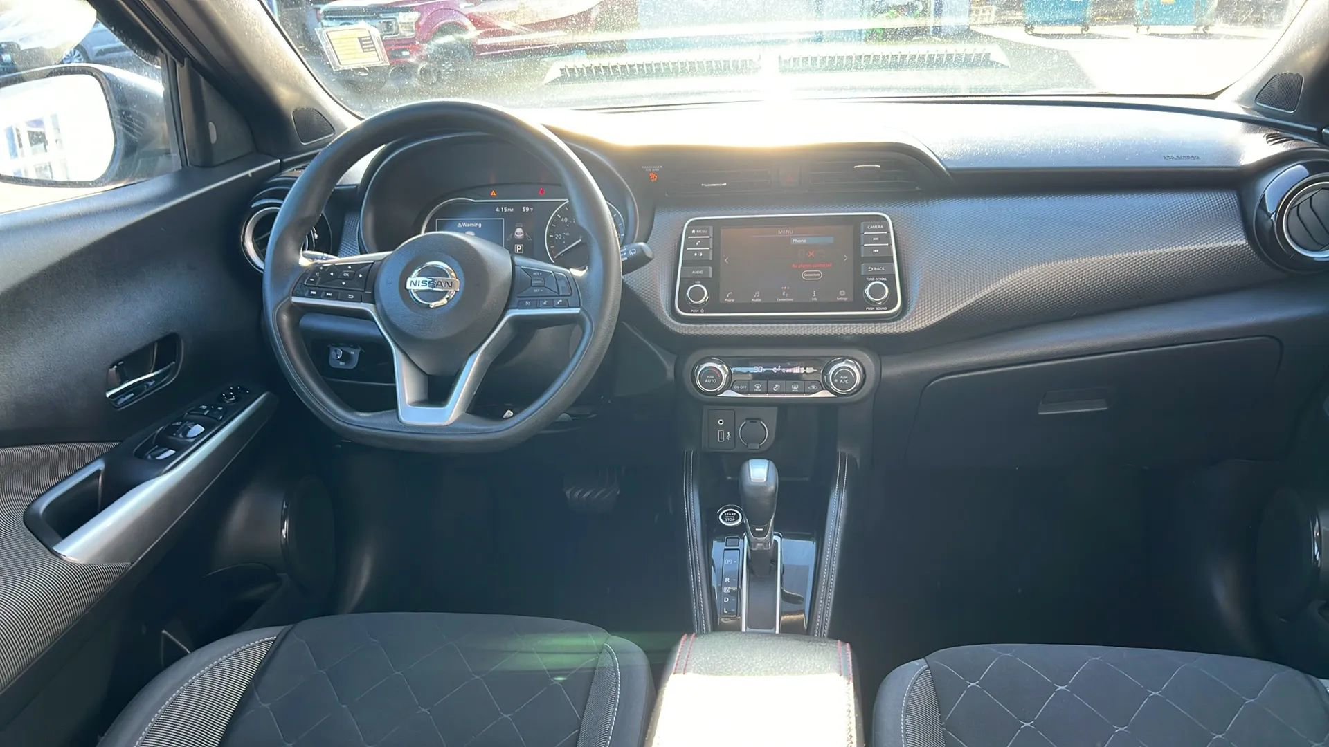 Used 2019 Nissan Kicks SV w/ Exterior Package FWD image 7