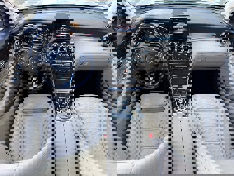 Used 2017 Mercedes-Benz GLC 300 image 13