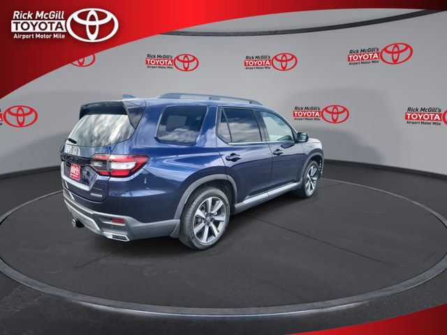 Used 2023 Honda Pilot Touring image 8