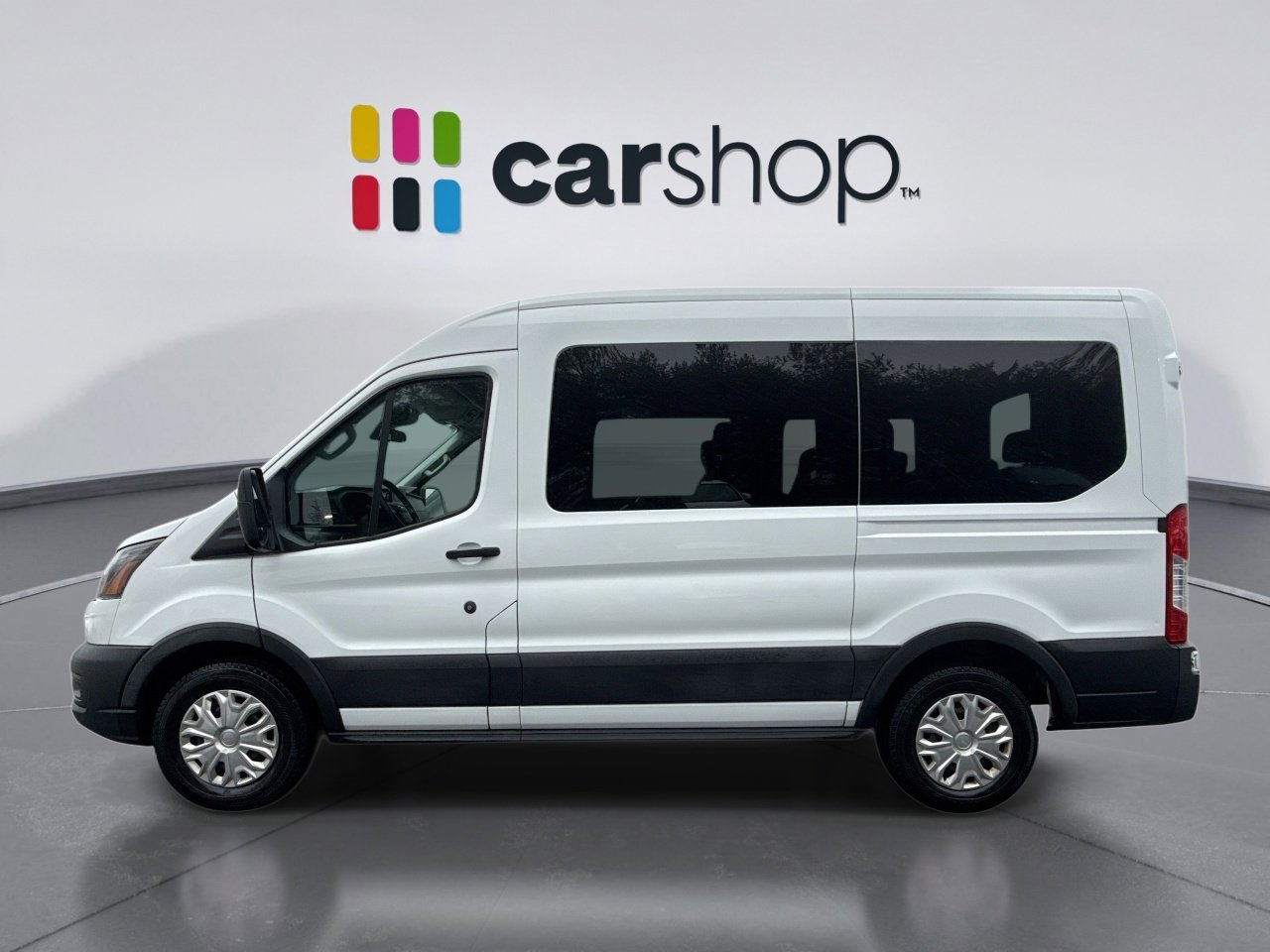 Used 2020 Ford Transit 150 XL image 2