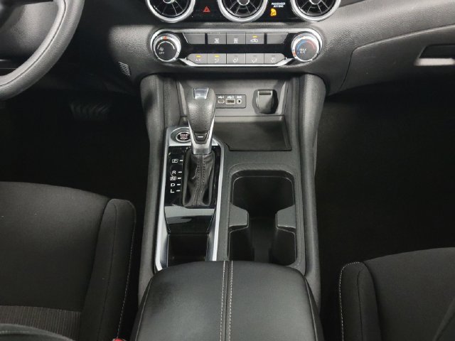 Used 2024 Nissan Sentra SV FWD image 24