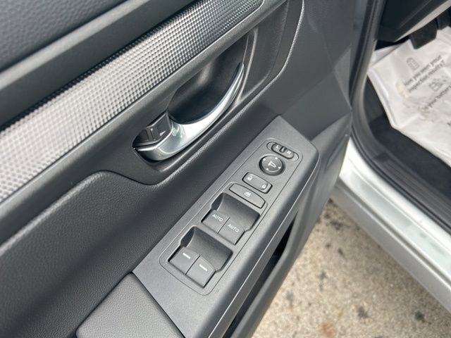 Used 2025 Honda CR-V Sport image 12