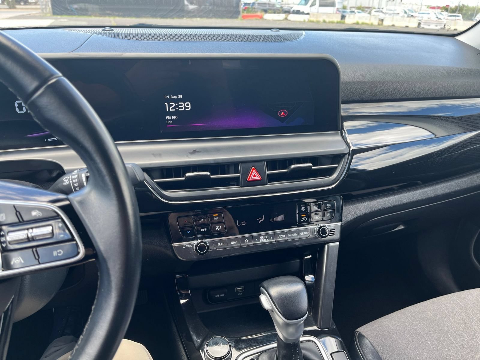 Used 2025 Kia Seltos S FWD image 16