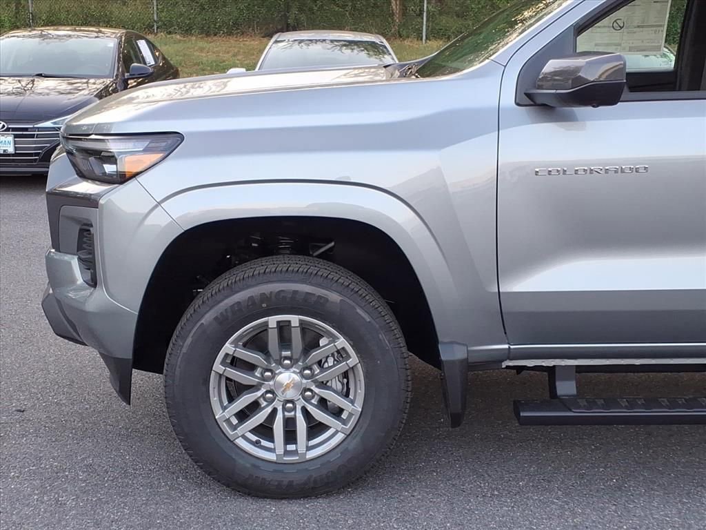 New 2026 Chevrolet Colorado LT w/ LT Convenience Package AWD/4WD image 7