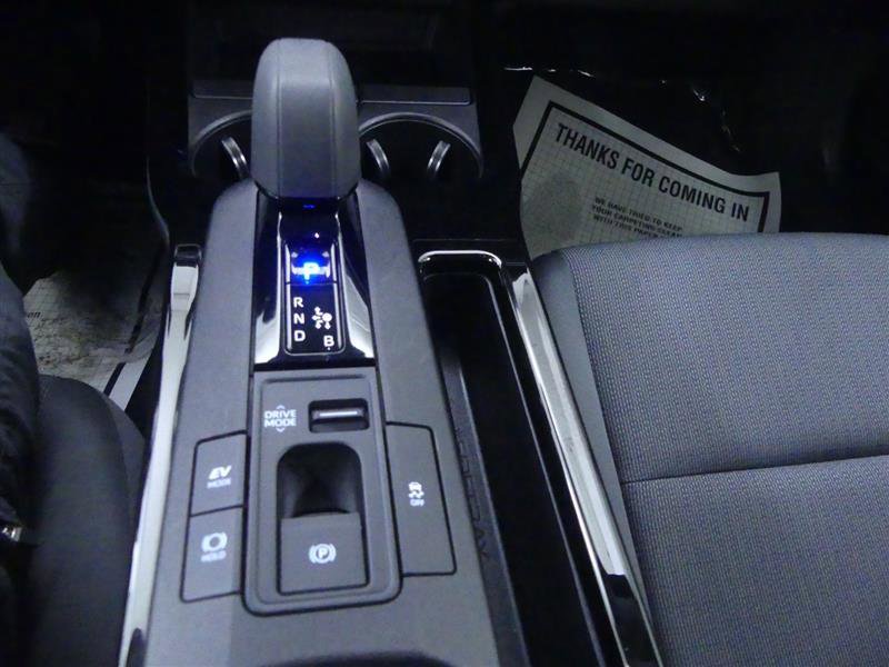 Used 2023 Toyota Prius LE image 13