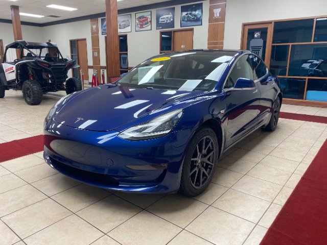 Used 2019 Tesla Model 3 Long Range image 1