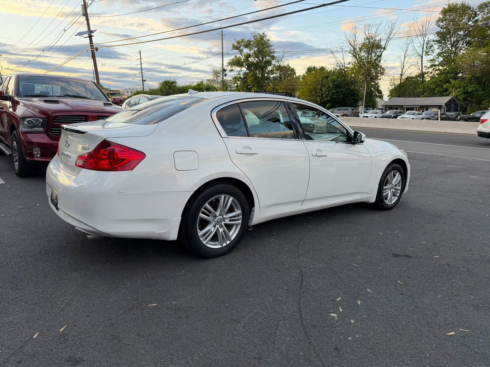 Used 2012 INFINITI G25 x AWD/4WD image 8