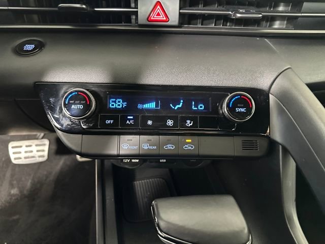 Used 2025 Hyundai Elantra Sport image 23