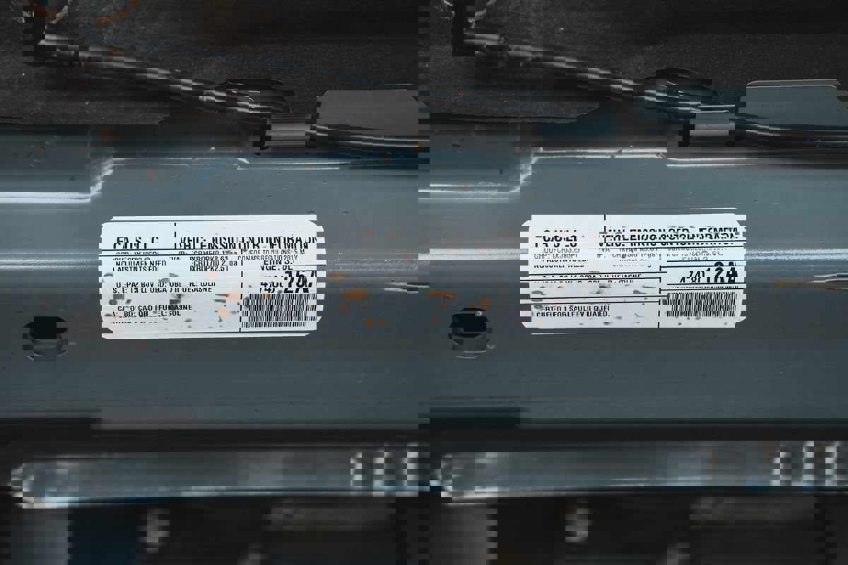 Used 2015 Jeep Wrangler Unlimited Rubicon w/ Connectivity Group image 43