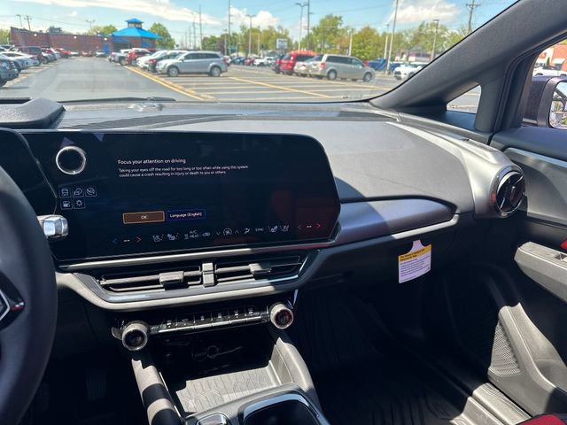 New 2025 Chevrolet Equinox EV RS image 18