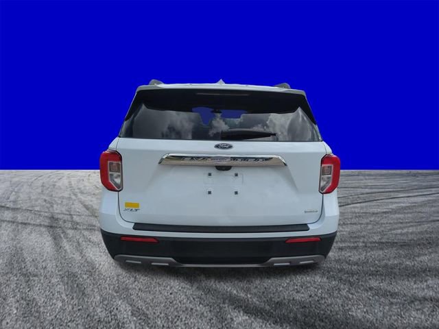 Certified 2020 Ford Explorer XLT w/ Equipment Group 202A RWD image 5