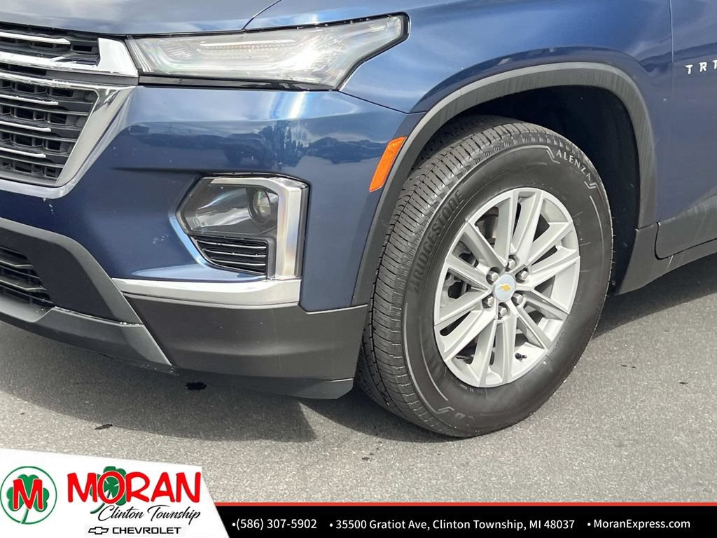 Certified 2023 Chevrolet Traverse LT FWD image 9
