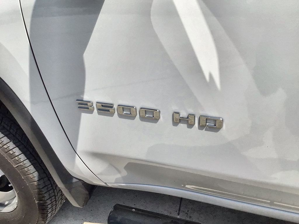 Used 2025 Chevrolet Silverado 3500 W/T w/ WT Convenience Package image 33