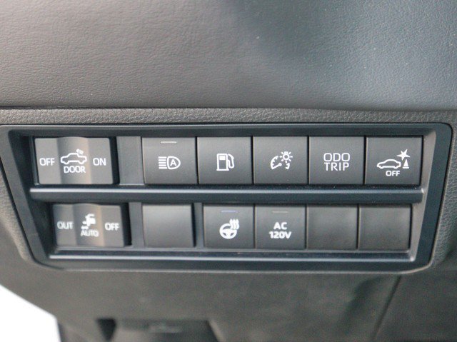 Used 2023 Toyota Tundra Platinum AWD/4WD image 18