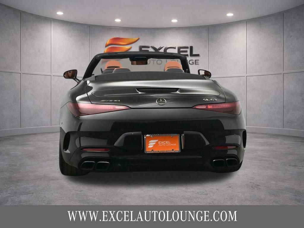 Used 2022 Mercedes-Benz SL 63 AMG 4MATIC w/ Driver Assistance Package image 7
