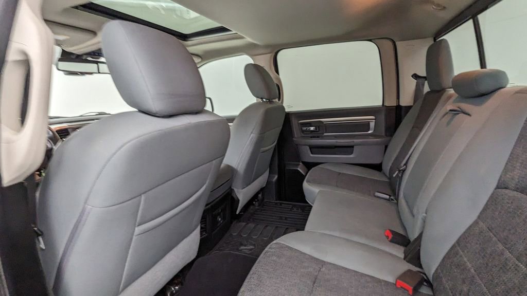 Used 2019 RAM 1500 Classic Warlock image 34