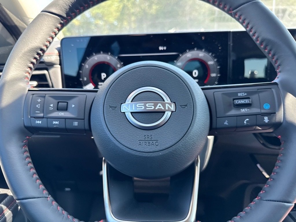 New 2025 Nissan Kicks SR image 14