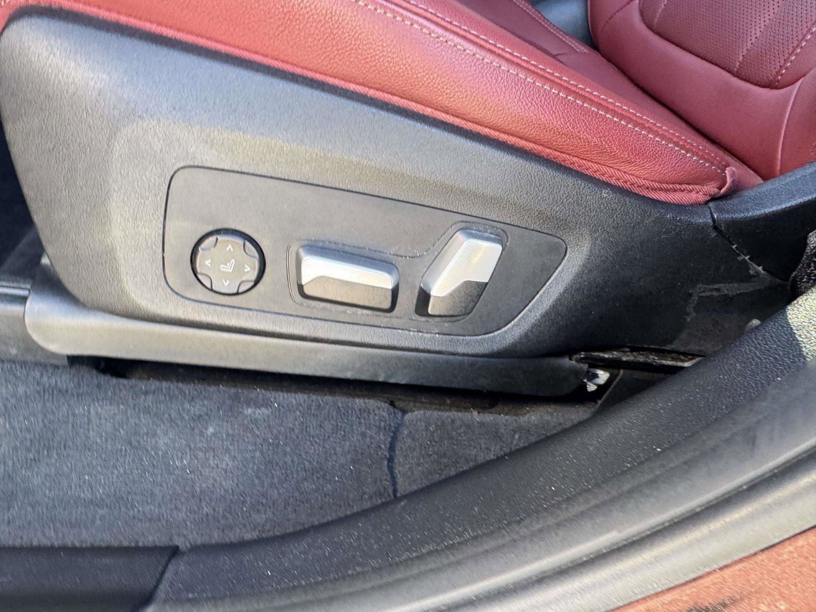 Used 2024 BMW X3 xDrive30i w/ Premium Package image 22