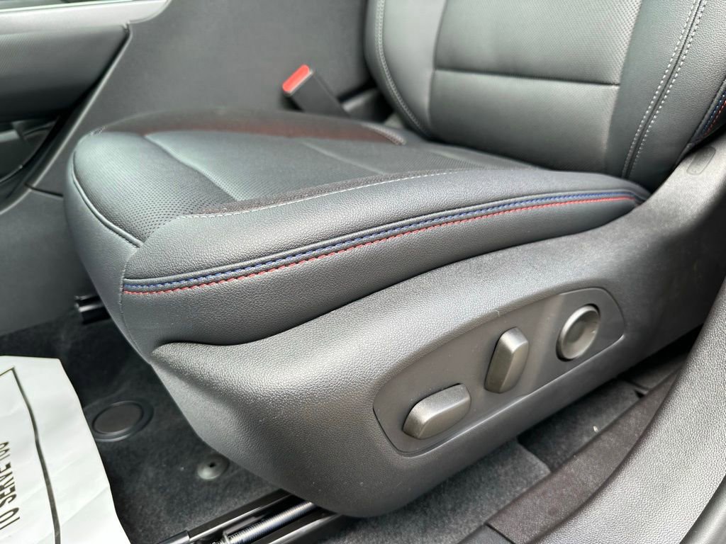 New 2025 Chevrolet Equinox EV RS w/ Convenience Package II image 52