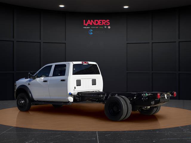 New 2026 RAM 5500 Tradesman AWD/4WD image 3