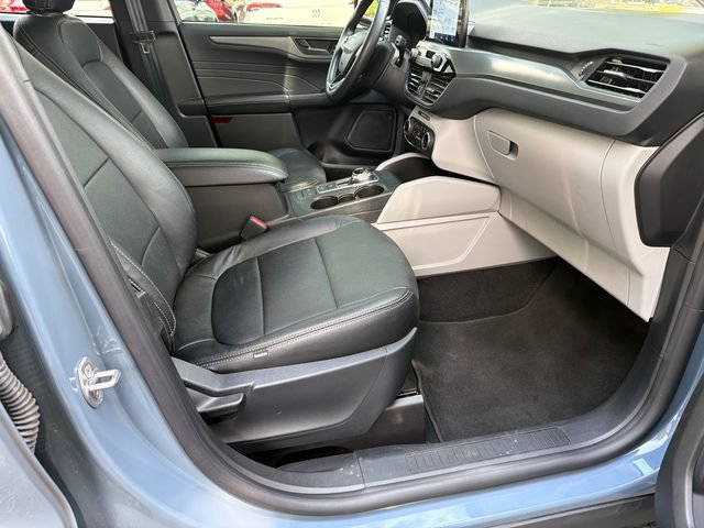 Used 2024 Ford Escape Active w/ Cold Weather Package FWD image 13