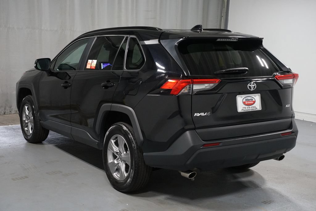 Certified 2025 Toyota RAV4 XLE FWD image 6
