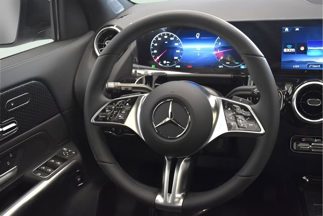 New 2026 Mercedes-Benz GLA 250 4MATIC image 26