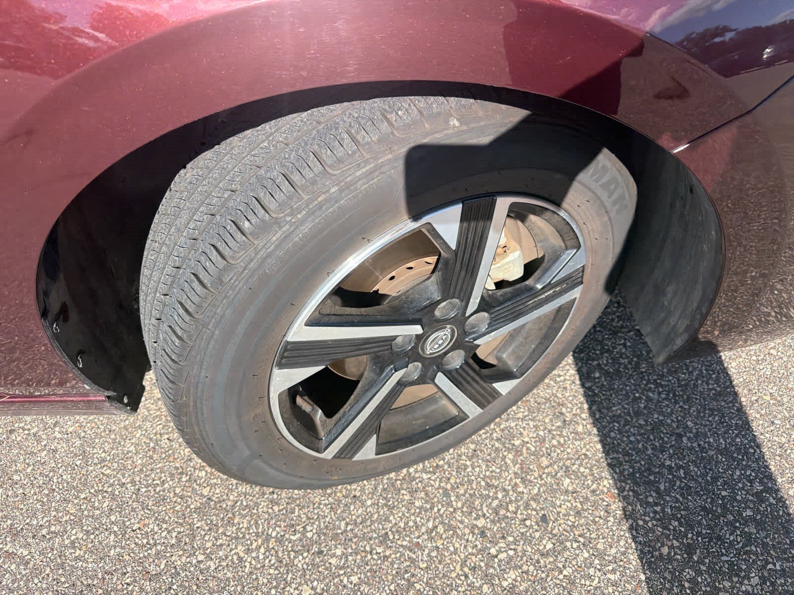Used 2024 Nissan Sentra SV FWD image 5