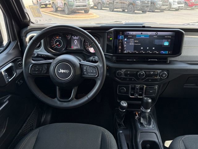 Used 2024 Jeep Wrangler Unlimited Sport AWD/4WD image 11