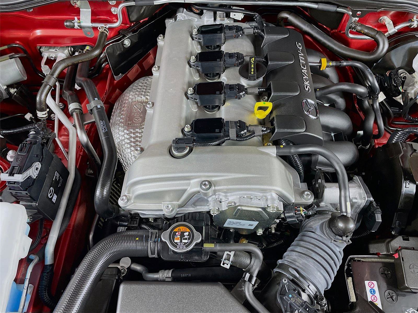 Used 2021 MAZDA MX-5 Miata Sport RWD image 27