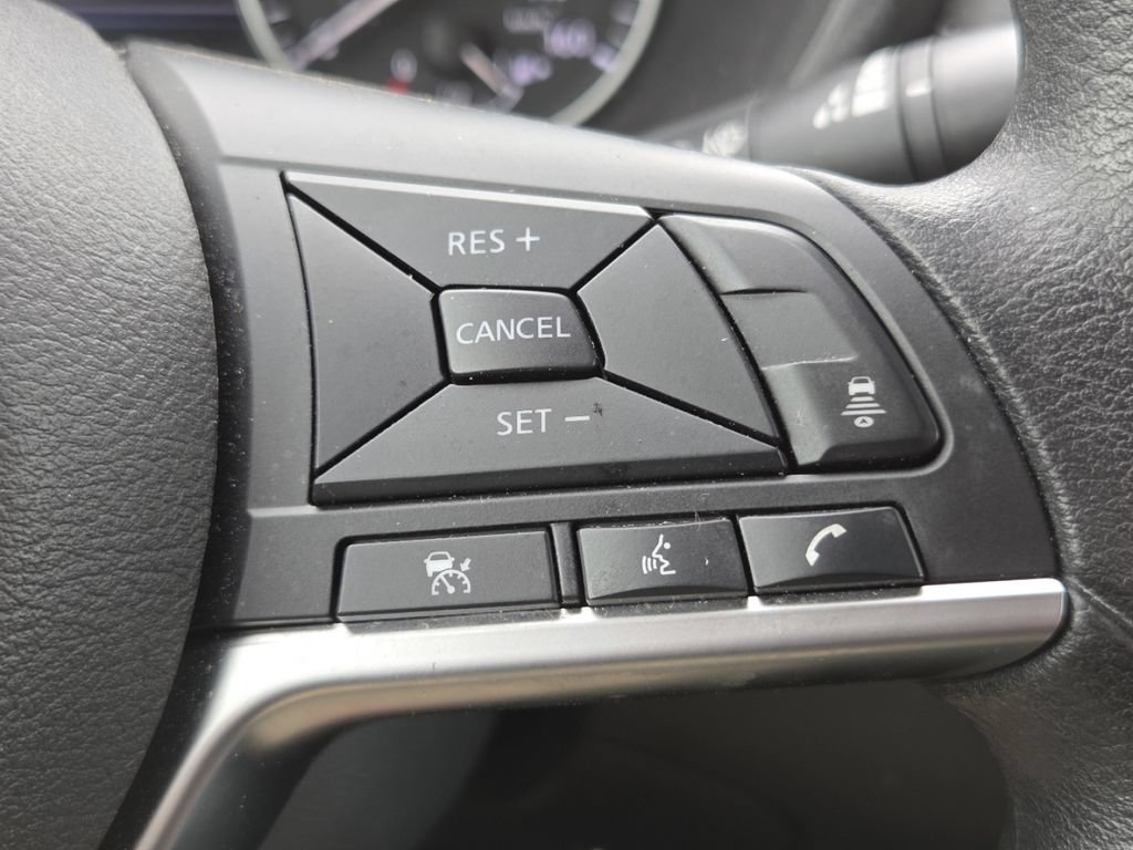 Used 2023 Nissan Sentra SV FWD image 7