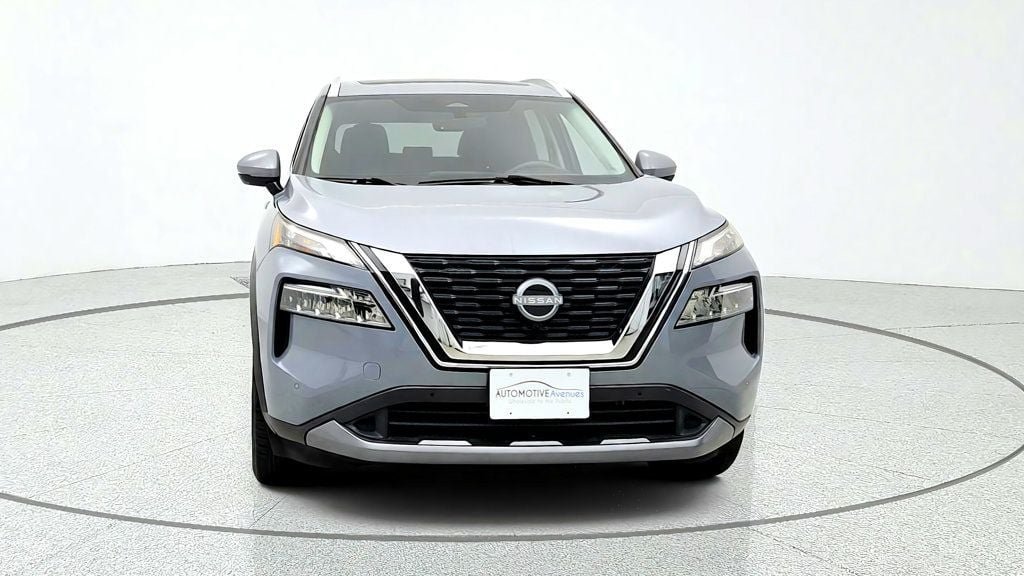 Used 2023 Nissan Rogue SL w/ SL Premium Package AWD/4WD image 2