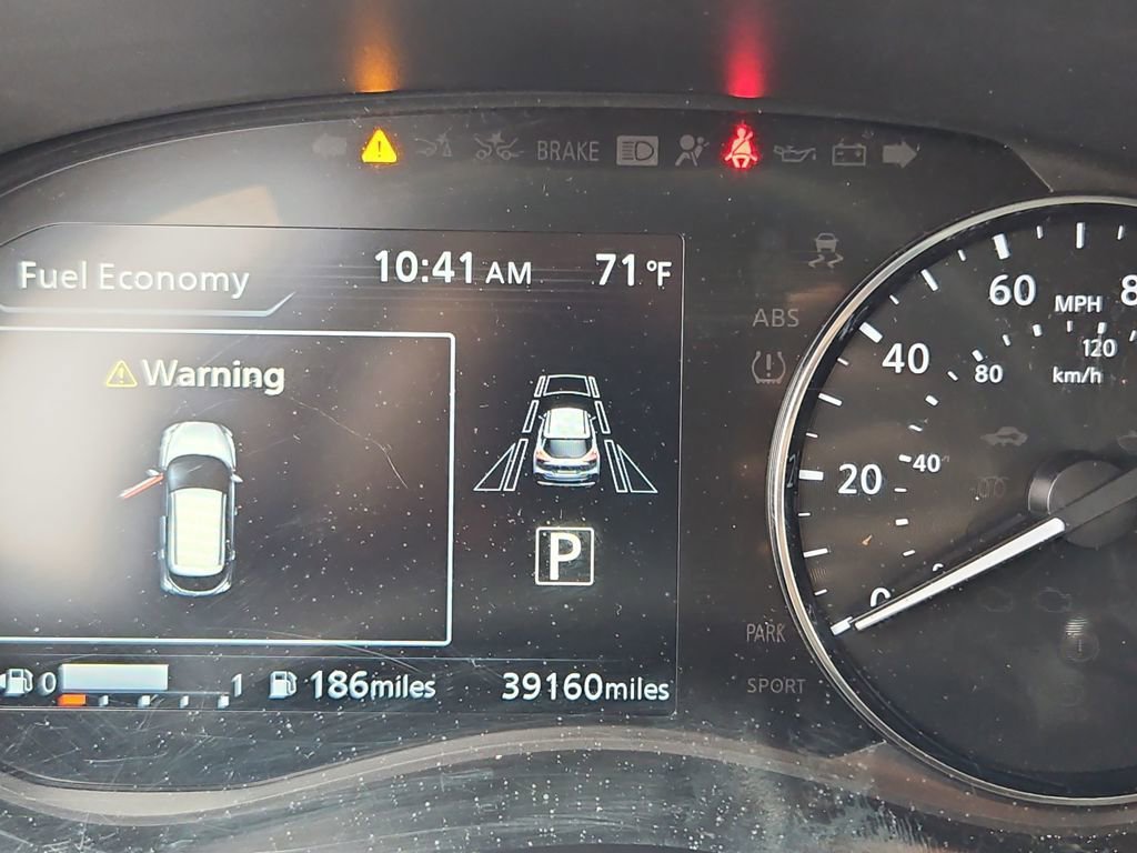 Used 2024 Nissan Kicks SV image 13