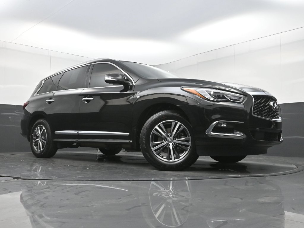 Used 2020 INFINITI QX60 Luxe w/ Essential Package FWD image 30