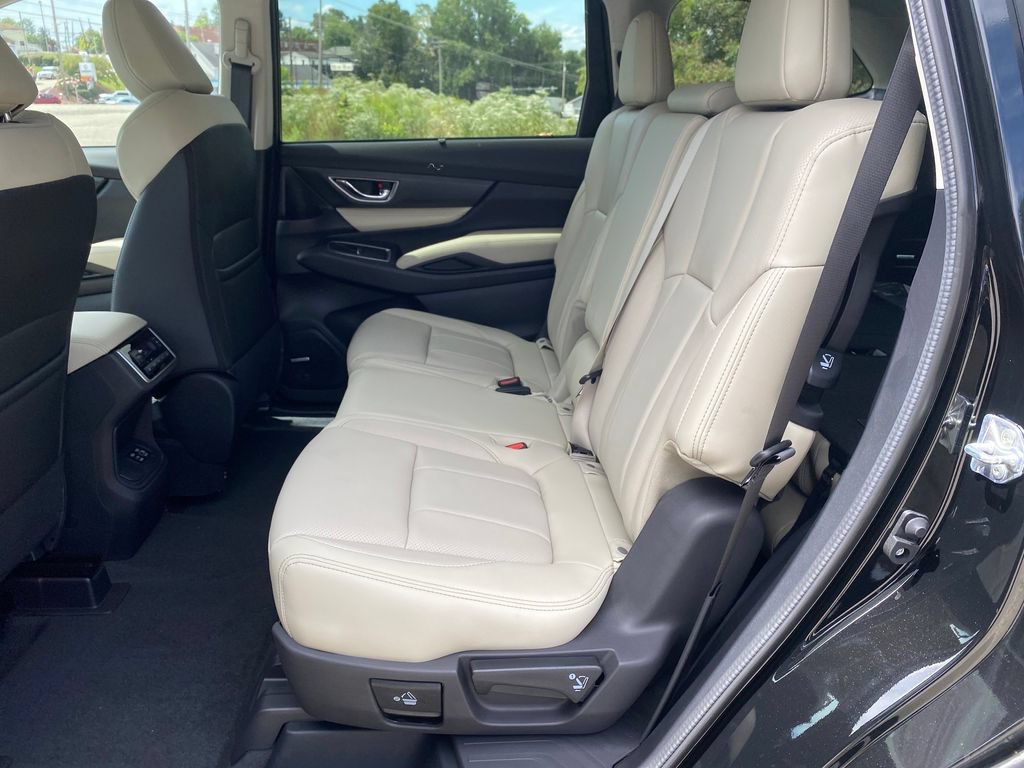 New 2026 Subaru Ascent Limited AWD/4WD image 12