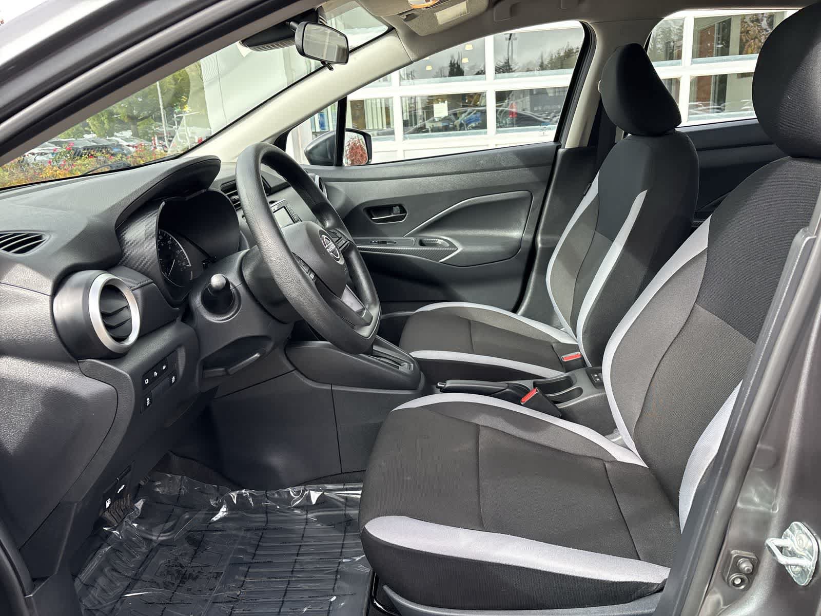 Used 2025 Nissan Versa S w/ Trunk Package FWD image 11