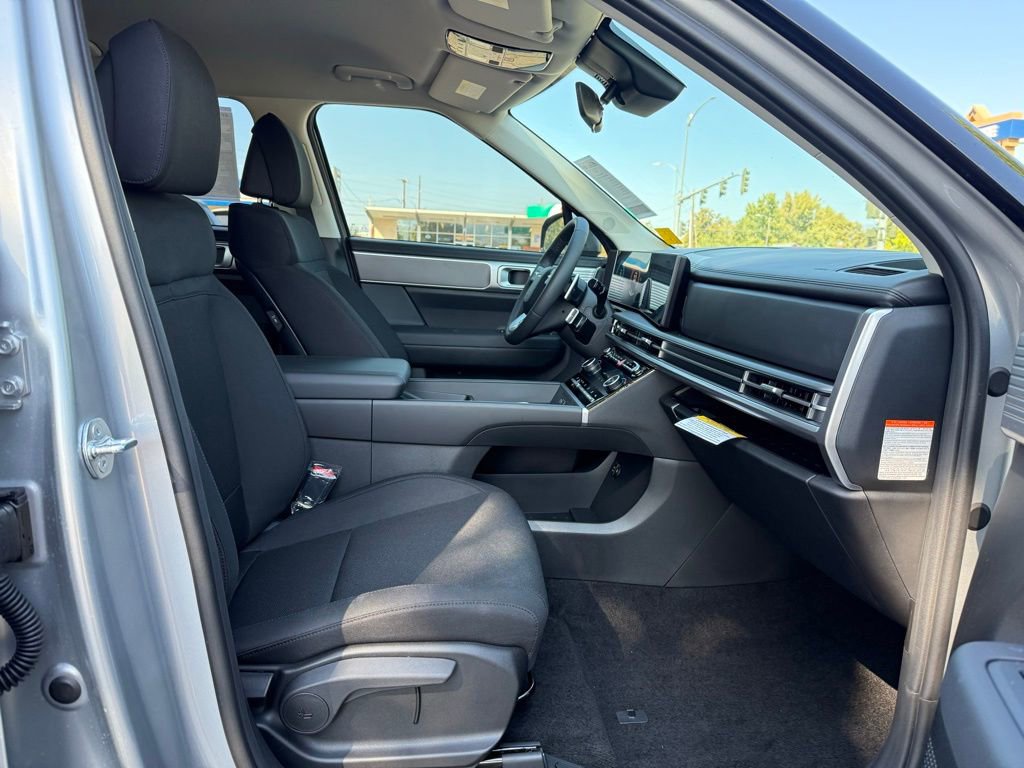 New 2026 Hyundai Santa Fe SE image 14
